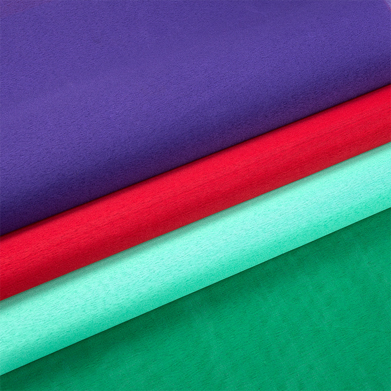 TMIE-08-5-1 115CM প্রস্থ হালকা ওজন 65GSM কাস্টমাইজড রঙ এবং 100+ রঙের রঙ্গিন আস্তরণের পলিয়েস্টার পপলিন ফ্যাব্রিক